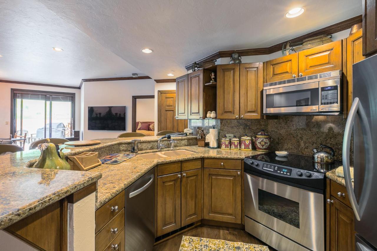 Strawberry Park Apartment Beaver Creek Bagian luar foto