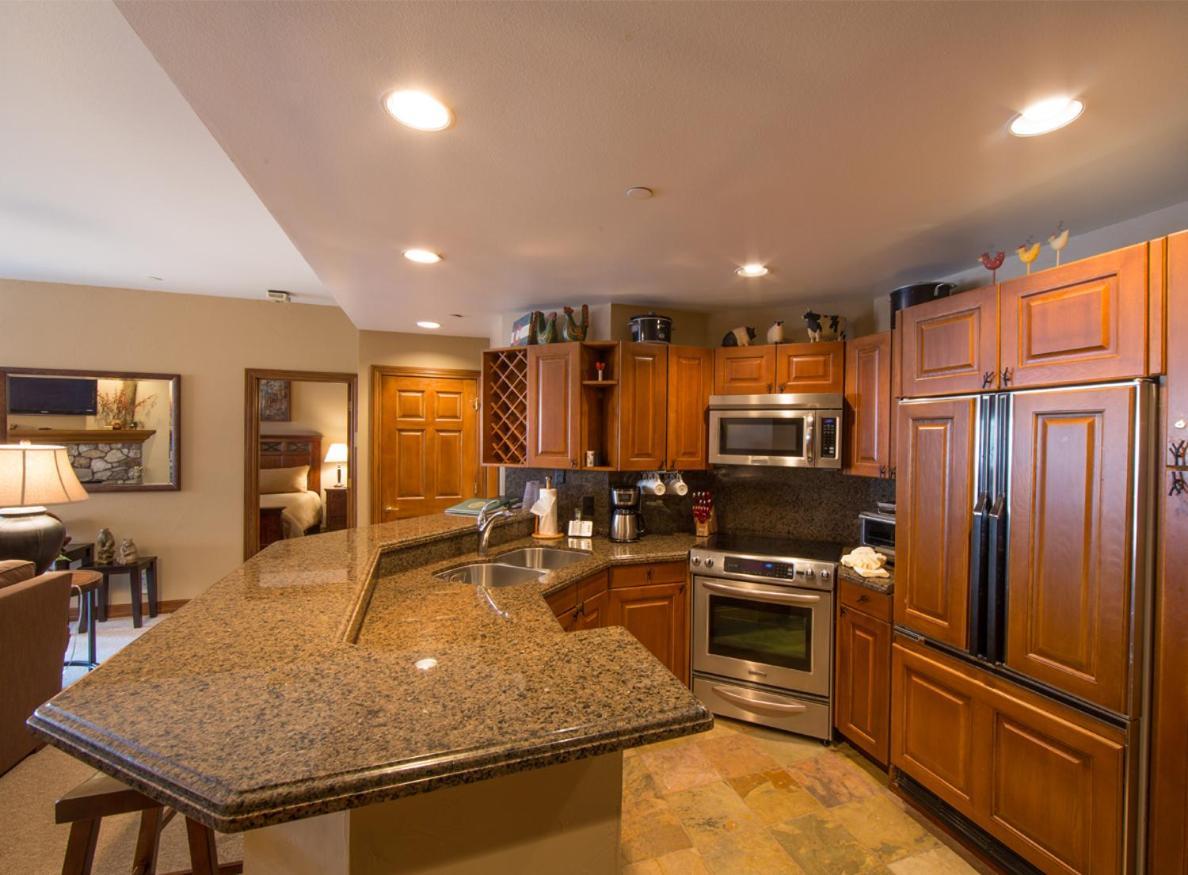 Strawberry Park Apartment Beaver Creek Bagian luar foto