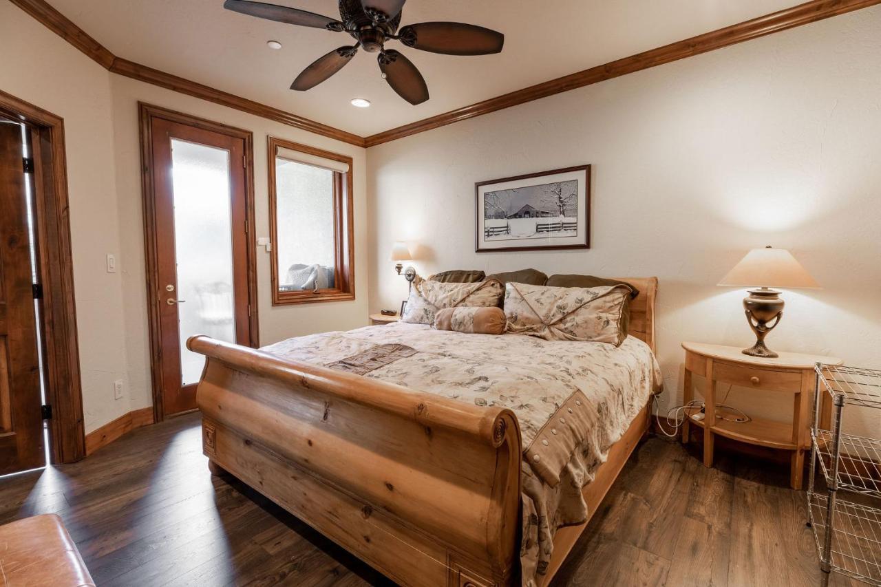 Strawberry Park Apartment Beaver Creek Bagian luar foto