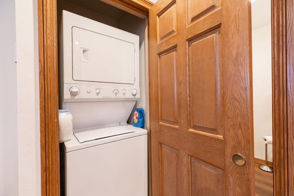 Strawberry Park Apartment Beaver Creek Bagian luar foto