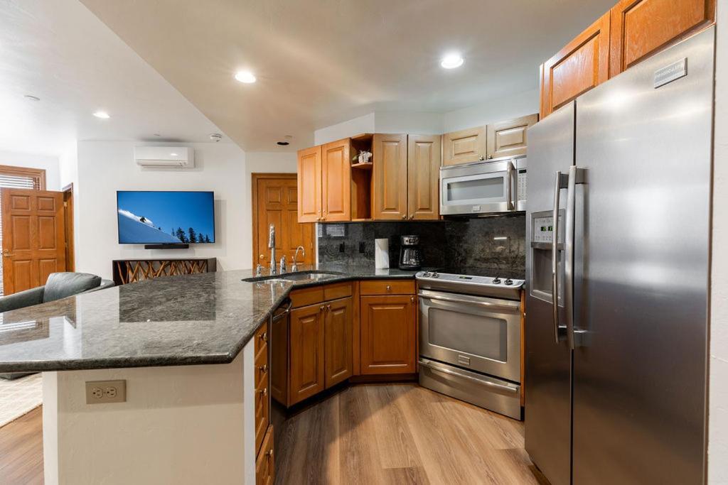 Strawberry Park Apartment Beaver Creek Bagian luar foto